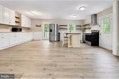 15 English Oak Circle, Fredericksburg, VA 22408 - Photo 2