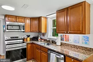 6024 Battlefield Green Dr, Fredericksburg, VA 22407 - Photo 10
