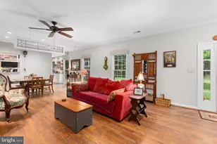 9403 Dalmahoy Ln, Fredericksburg, VA 22408 - Photo 8
