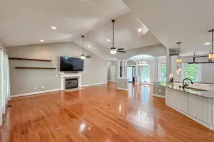 9801 Cherokee Ln, Spotsylvania, VA 22553 - Photo 10