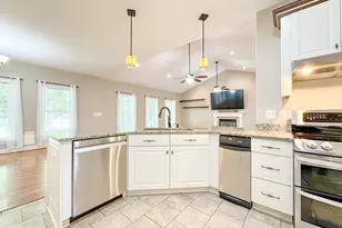 9801 Cherokee Ln, Spotsylvania, VA 22553 - Photo 16