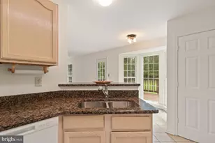 3517 Lancaster Ring Rd, Fredericksburg, VA 22408 - Photo 14