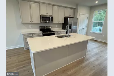 6932 Braxton Springs Way, Spotsylvania, VA 22553 - Photo 8