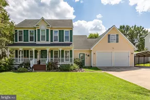 5416 Hazel Ct, Fredericksburg, VA 22407 - Photo 2