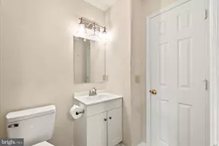 10814 Peach Tree Dr, Fredericksburg, VA 22407 - Photo 10