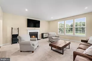 7924 Continental Ct, Fredericksburg, VA 22407 - Photo 6