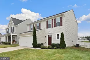 9103 Wood Creek Cir, Fredericksburg, VA 22407 - Photo 2