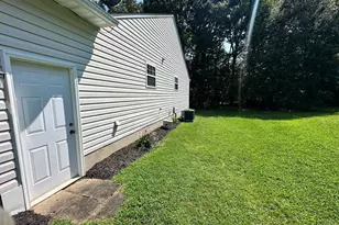 5504 Glen Eagles Ct, Fredericksburg, VA 22407 - Photo 4