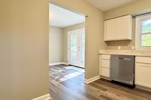 2 Kelly Ct, Fredericksburg, VA 22407 - Photo 4