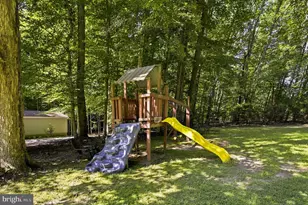 10708 Mystic Pointe Dr, Fredericksburg, VA 22407 - Photo 6