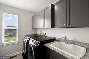 10102 Premier St, Fredericksburg, VA 22408 - Photo 26