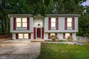 6922 Ridge Way Dr, Fredericksburg, VA 22407 - Photo 2