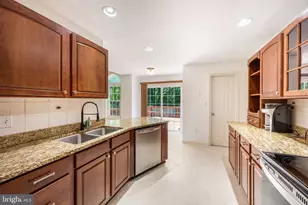 10307 Napoleon St, Fredericksburg, VA 22408 - Photo 4