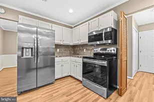 608 Pleasants Dr, Fredericksburg, VA 22407 - Photo 12