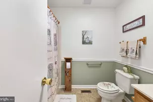 304 Bowen Dr, Fredericksburg, VA 22407 - Photo 18