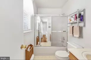 304 Bowen Dr, Fredericksburg, VA 22407 - Photo 16