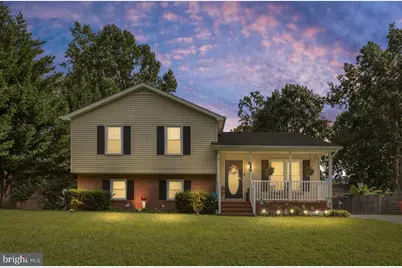 304 Bowen Drive, Fredericksburg, VA 22407 - Photo 2