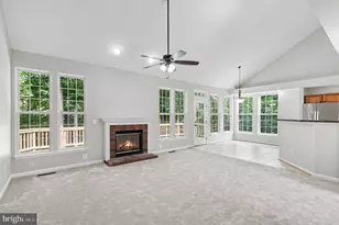 3915 Carlyle Ct, Fredericksburg, VA 22408 - Photo 10
