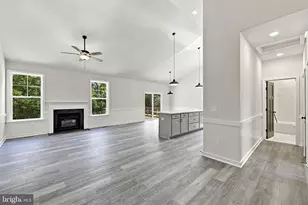 9905 Robert E. Lee Drive, Spotsylvania, VA 22551 - Photo 10