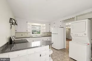 4145 Woodside Dr, Fredericksburg, VA 22407 - Photo 4