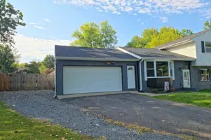 801 Galway Ln, Fredericksburg, VA 22407 - Photo 4