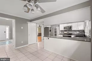 11209 Springfield Dr, Fredericksburg, VA 22408 - Photo 16