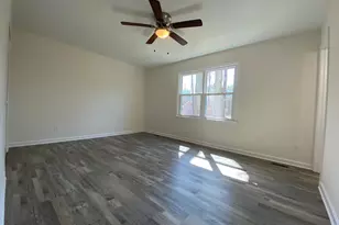 13608 Flank March Ln, Spotsylvania, VA 22551 - Photo 10