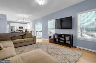 10217 Spring Creek Dr, Spotsylvania, VA 22553 - Photo 12