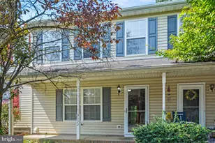 9922 Matti Hill Ct, Fredericksburg, VA 22408 - Photo 2