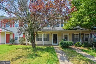 9922 Matti Hill Ct, Fredericksburg, VA 22408 - Photo 1
