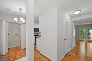 9922 Matti Hill Ct, Fredericksburg, VA 22408 - Photo 4