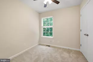 9922 Matti Hill Ct, Fredericksburg, VA 22408 - Photo 14