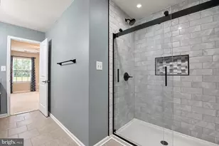12412 Salient Ln, Spotsylvania, VA 22551 - Photo 16