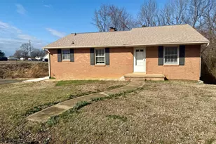 1010 Bernstein Rd, Fredericksburg, VA 22407 - Photo 1