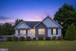 8711 Jenny Ln, Fredericksburg, VA 22407 - Photo 1