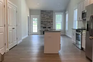 5612 Finley Rose Ct, Fredericksburg, VA 22407 - Photo 4