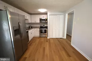 10939 Huntington Woods Cir, Fredericksburg, VA 22407 - Photo 16