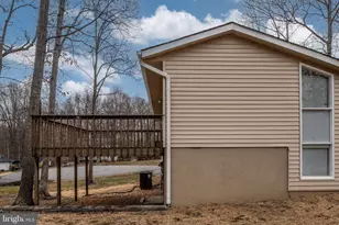 10704 Whiperwhill Ct N, Spotsylvania, VA 22553 - Photo 44
