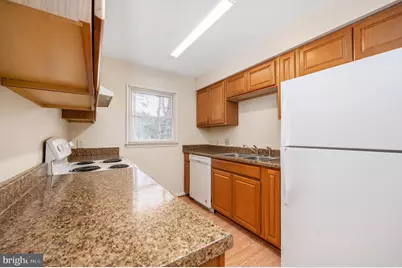 10704 Whiperwhill Court N, Spotsylvania, VA 22553 - Photo 10