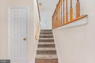 10704 Whiperwhill Ct N, Spotsylvania, VA 22553 - Photo 32