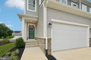 6511 Wild Orchid Ct, Fredericksburg, VA 22407 - Photo 2