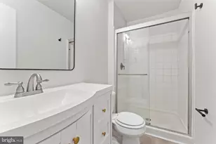 10714 Wakeman Dr, Fredericksburg, VA 22407 - Photo 12