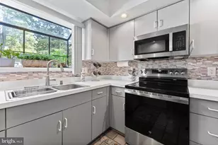 4 Trotter Cir, Fredericksburg, VA 22407 - Photo 8