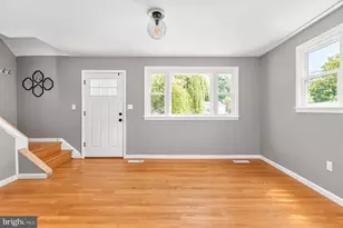 206 Alexandria St, Fredericksburg, VA 22408 - Photo 6
