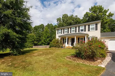 4400 Caven Court N, Fredericksburg, VA 22408 - Photo 2