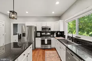 12500 U S Grant Ct, Spotsylvania, VA 22553 - Photo 10