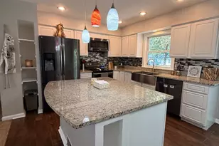 209 Wyatt Dr, Fredericksburg, VA 22407 - Photo 8