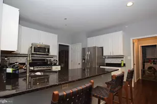 11607 New Bond St, Fredericksburg, VA 22408 - Photo 4