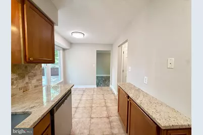 10803 Heatherwood Drive, Spotsylvania, VA 22553 - Photo 8