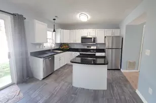 10612 Guilderland Ct, Fredericksburg, VA 22408 - Photo 2